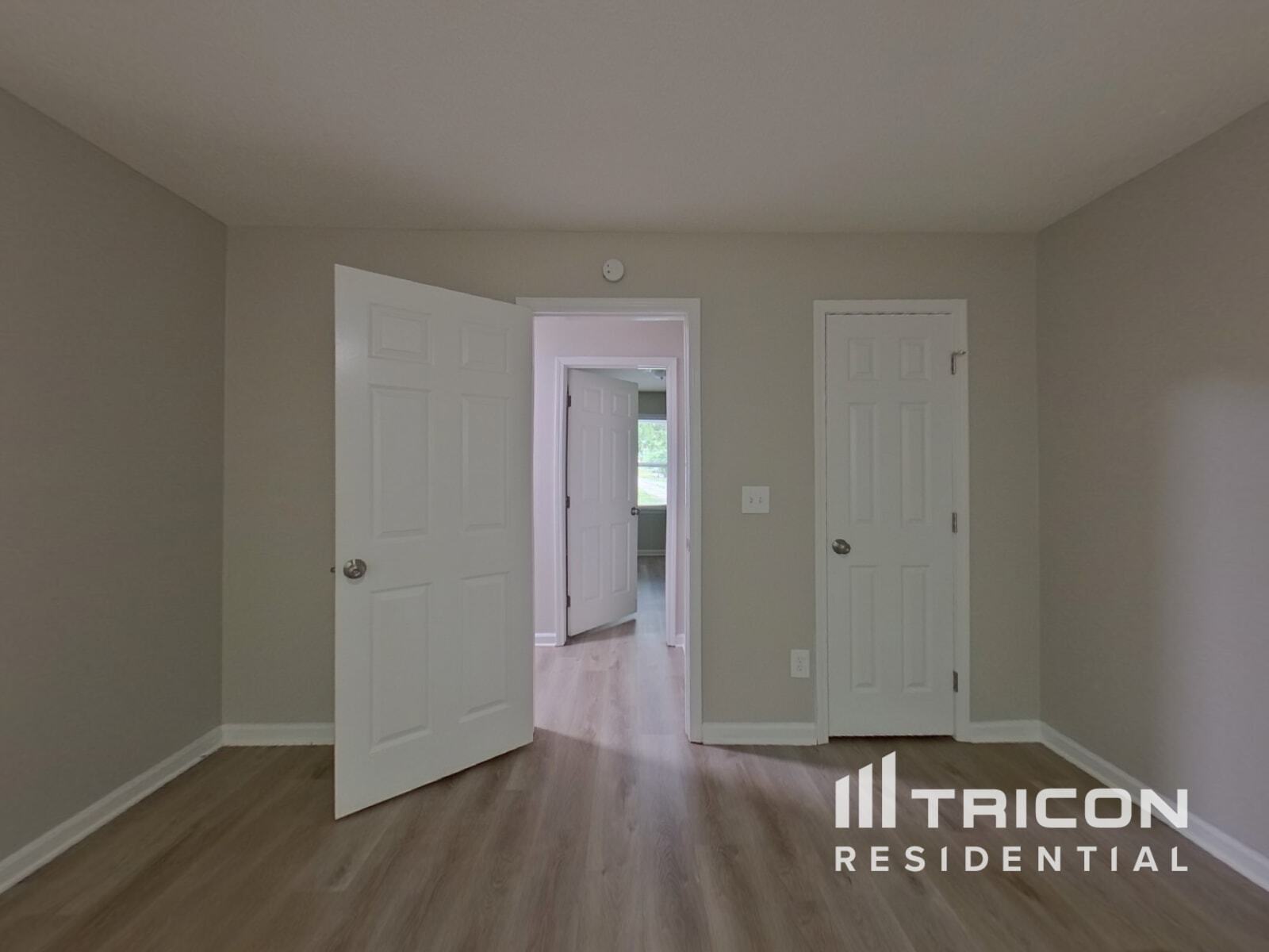 Building Photo - 160 Elberta Dr