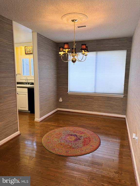 Building Photo - 231 Canal Park Dr