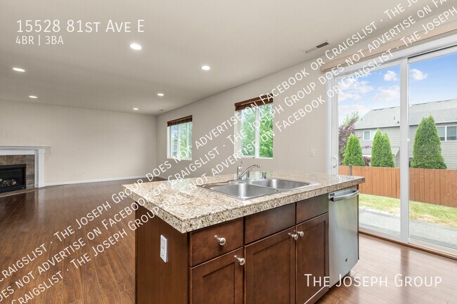 Building Photo - 15528 81 Ave E