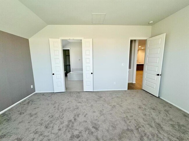 Building Photo - 31310 Wildflower Fld Ct