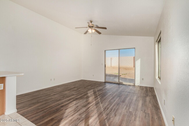 Building Photo - 15928 W Smokey Dr