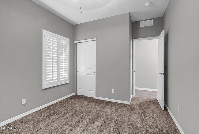 Building Photo - 14717 Pebble Hills Blvd