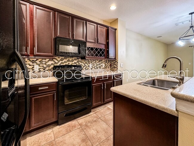 Building Photo - Impeccable Clayton Crossing 3/2.5 Townhome...