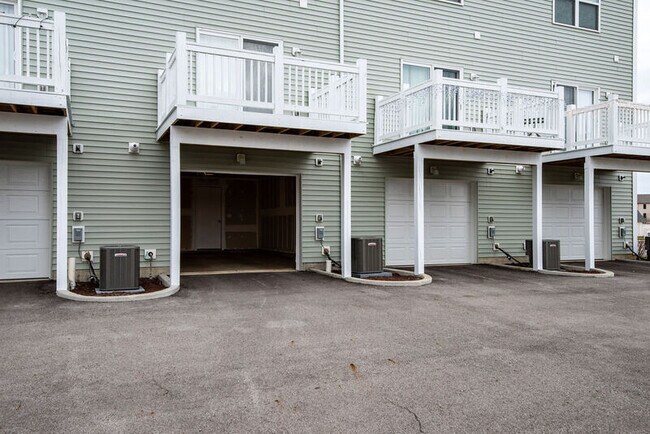 Building Photo - 5409 Greybull St