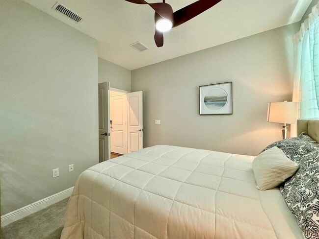 Building Photo - 816 W Adalee St