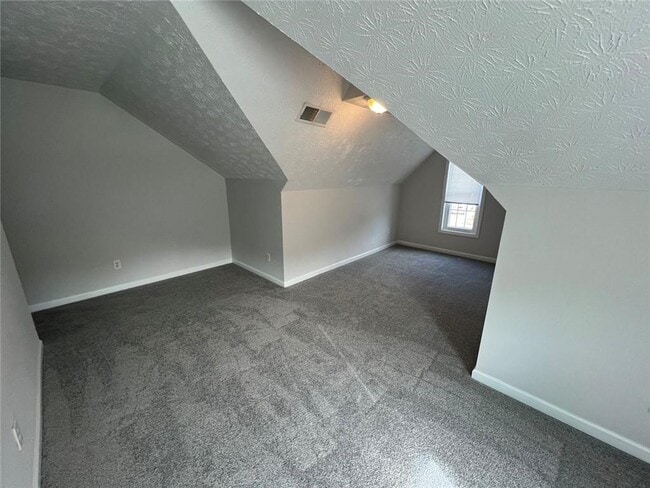 Building Photo - 991 Wicker Pine Dr NE