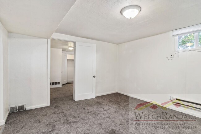 Building Photo - 2380 Polk Ave