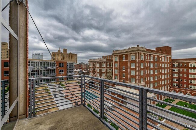 Building Photo - 9 N Euclid Ave