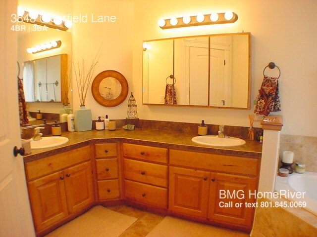 Building Photo - 3848 Clearfield Ln