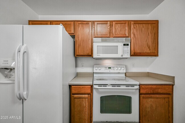 Building Photo - 4144 N 109th Ave