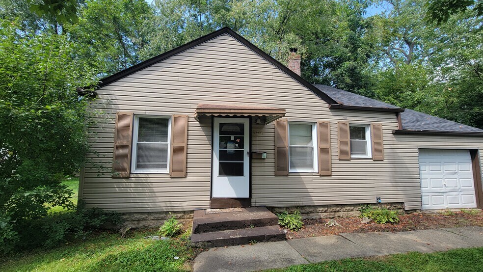 Building Photo - 808 Seward Ave