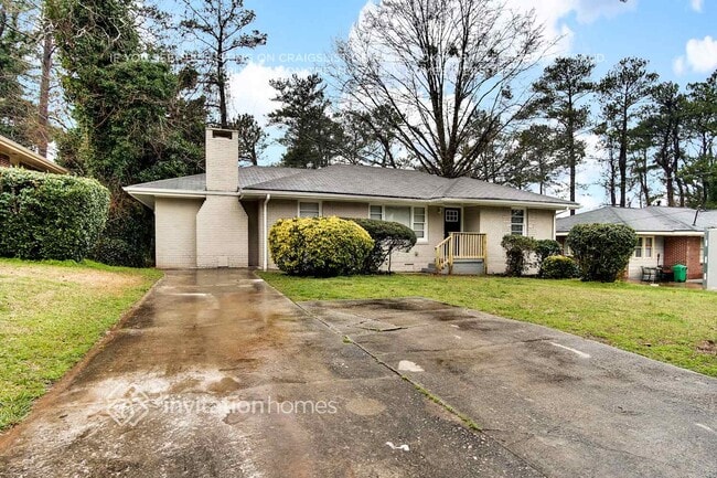 Building Photo - 2430 Mark Dr