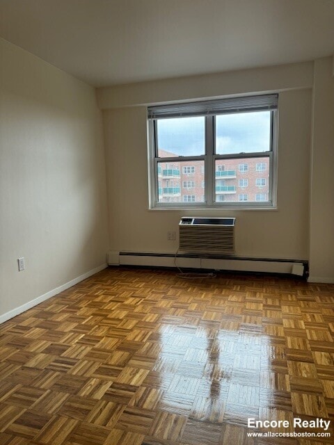 Building Photo - 175 Freeman St