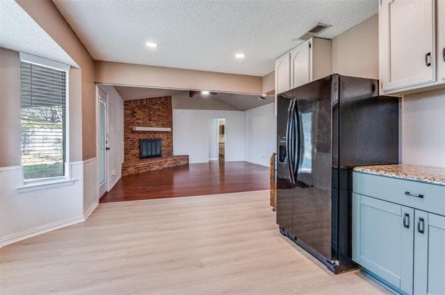 Building Photo - 8705 Irongate Dr