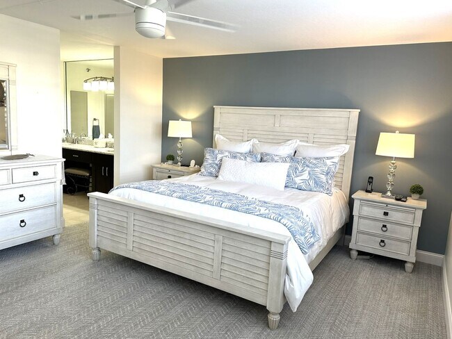 Building Photo - FURNISHED SIX MONTH RENTAL WATER VIEW BAHIA DEL MAR APRIL 29, 2026-OCT. 31, 2026