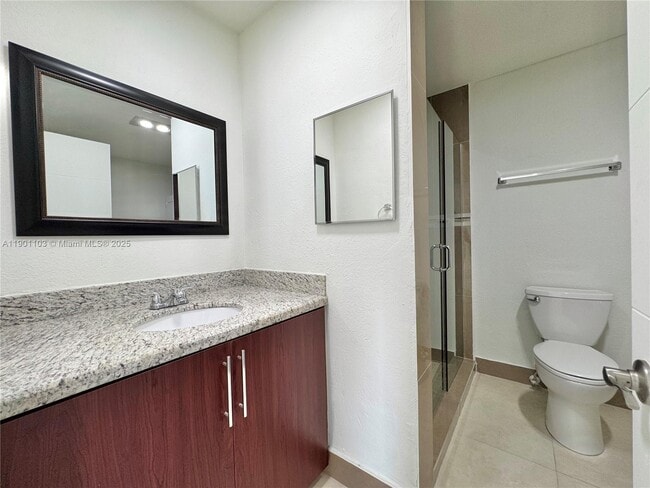 Building Photo - 5101 SW 112th Pl