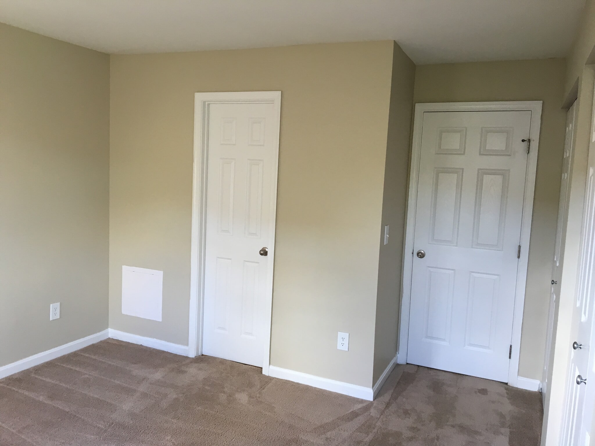 Second bedroom - 14803 Rydell Road