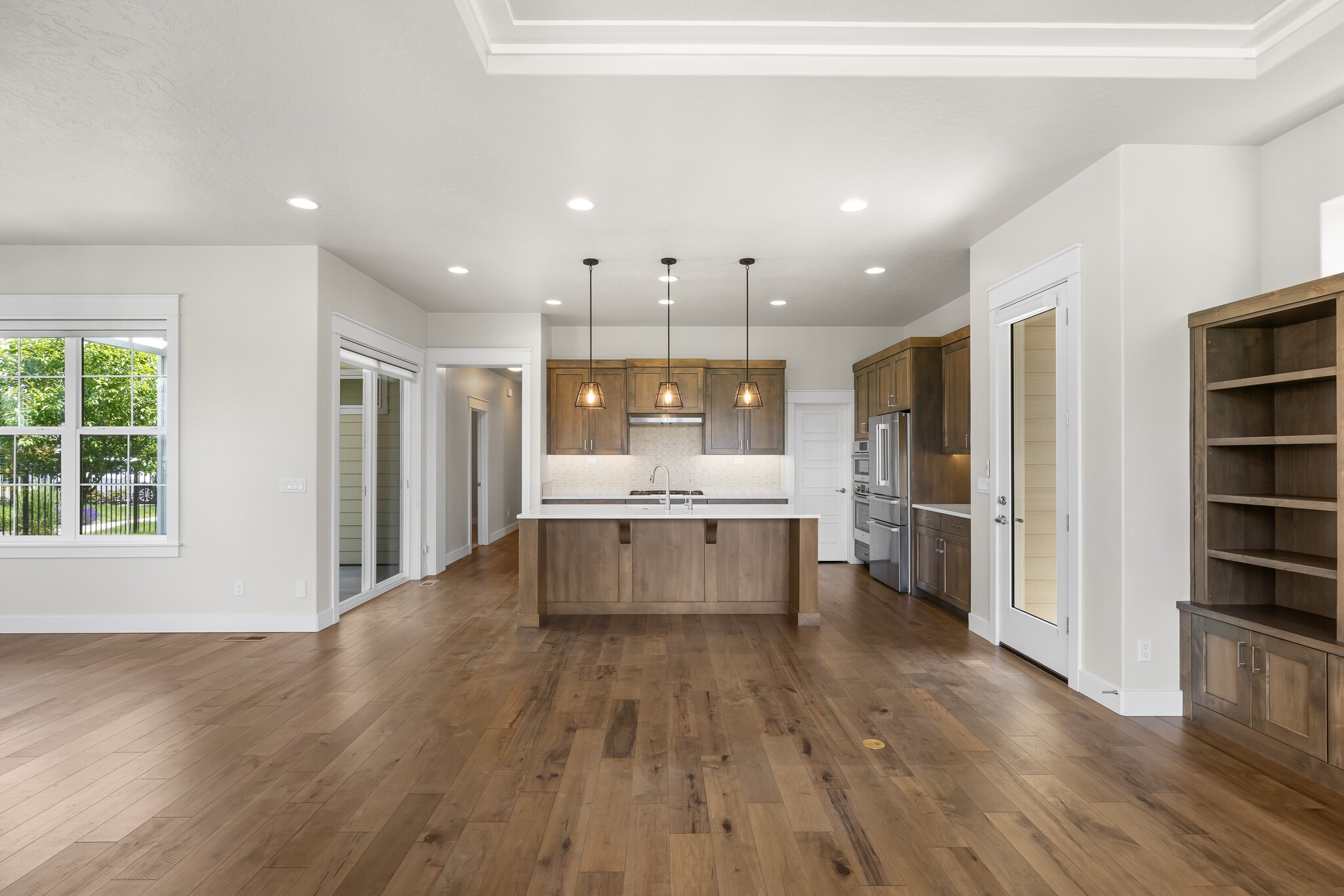 Building Photo - 6230 N Bolsena Ln