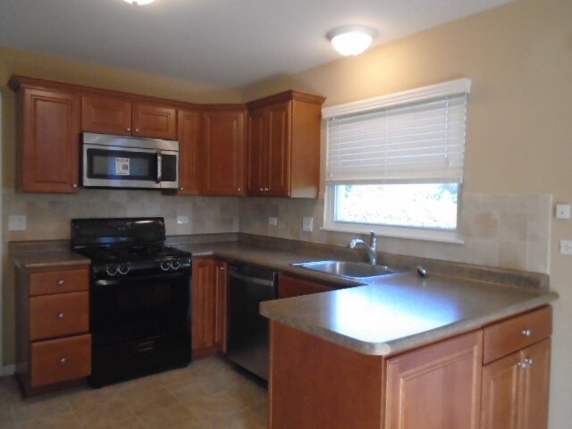 Building Photo - 301 Harvest Gate