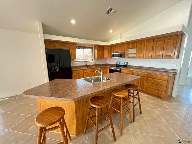 Building Photo - 3777 S Salida Del Sol Ave