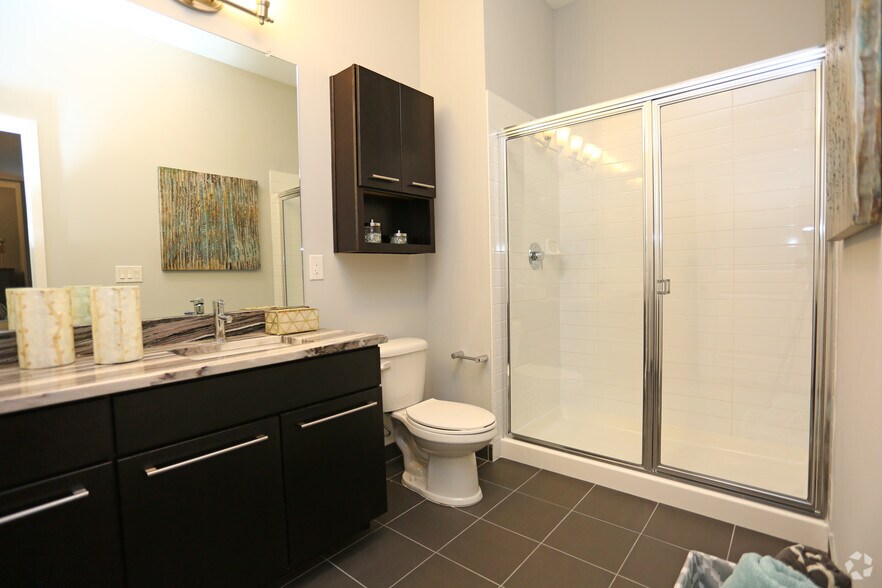 Interior Photo - Xchange at Secaucus Junction