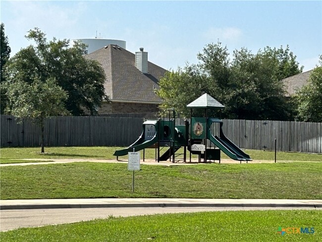 Building Photo - 1621 Rusty Spur Dr