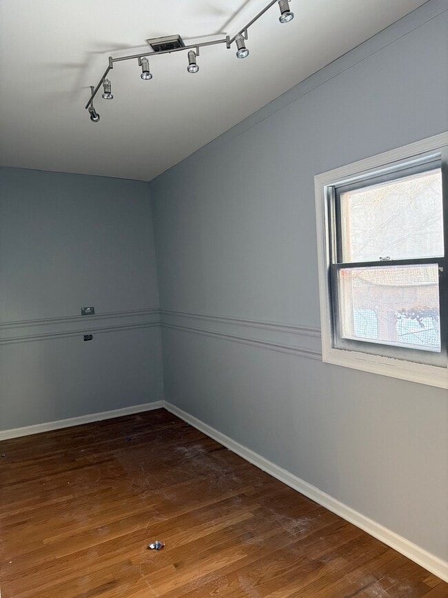 Building Photo - 7840 S Saginaw Ave