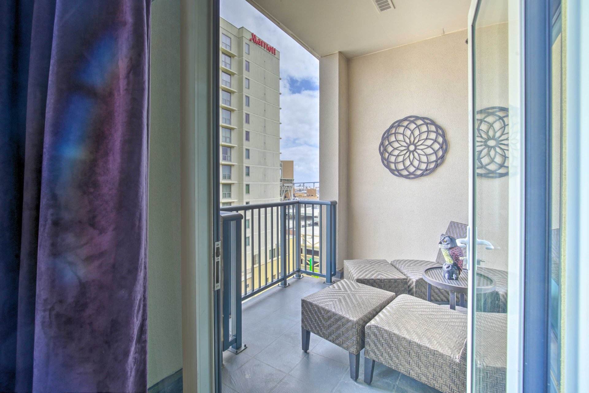 Building Photo - 530 K St