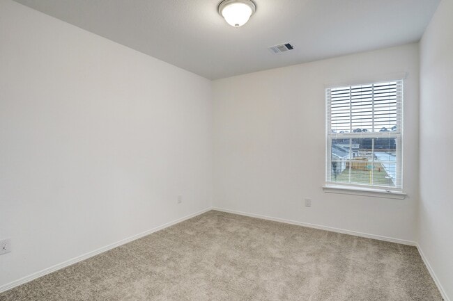 Building Photo - 16754 Rover Ln