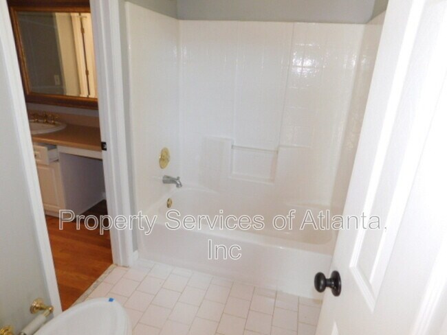 Building Photo - 5082 Sherrer Dr NW