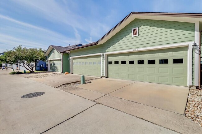 Building Photo - 4121 Berkman Dr
