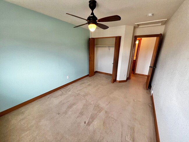 Building Photo - 3 bed, 3 bath Home in Poudre Overlook Neig...