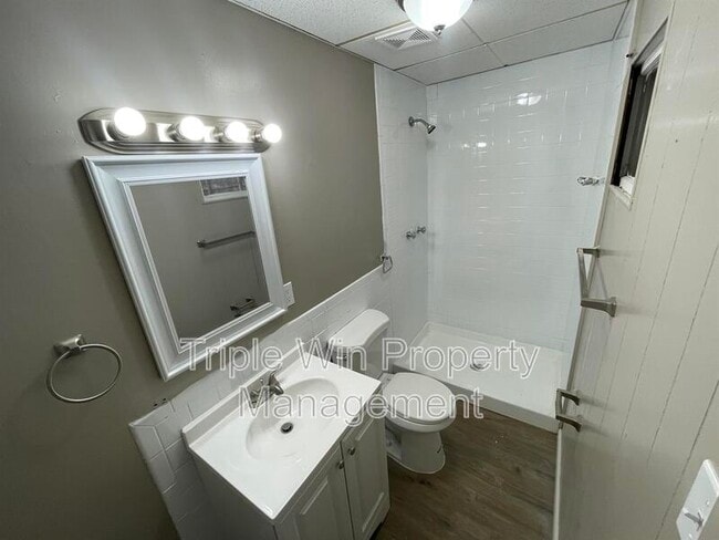 Building Photo - 8322 Sagewood Ln