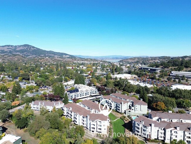 Building Photo - 852 Diablo Ave