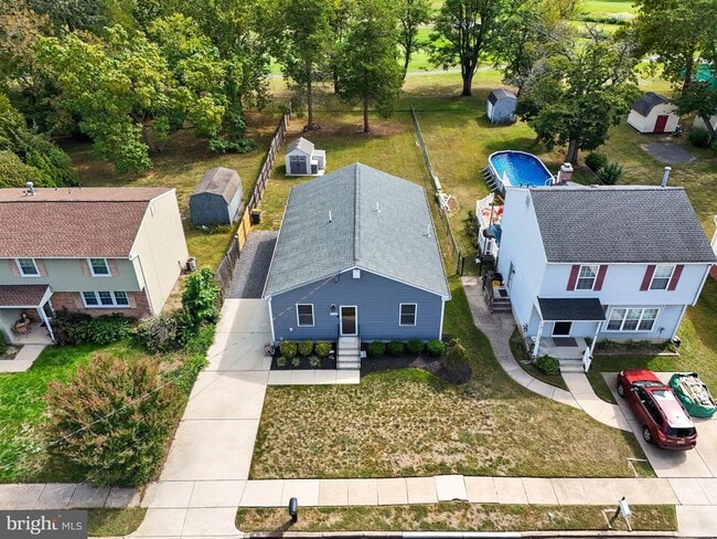 Building Photo - 8334 Herbert Ave