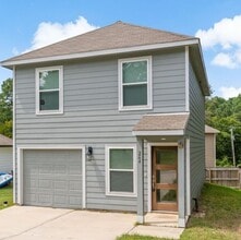 Building Photo - 264 Pin Oak