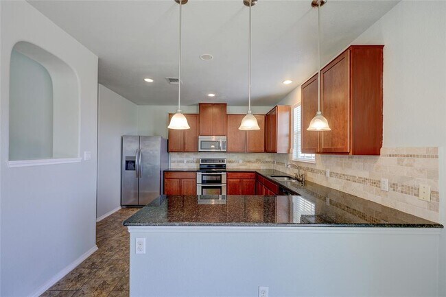 Building Photo - 455 Gina Dr