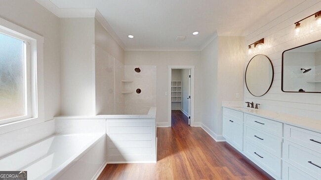 Building Photo - 53 Jericho Ln