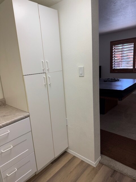 Building Photo - 6200 Snowview Dr