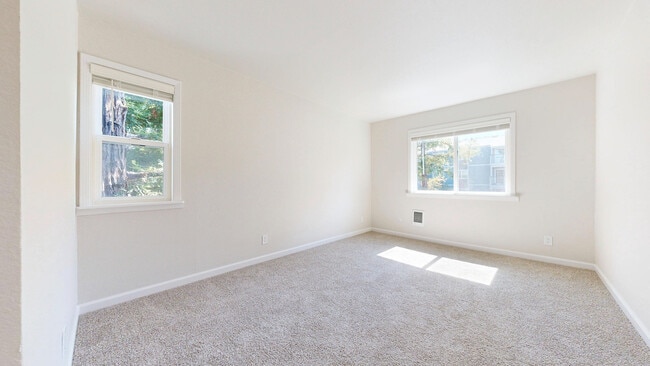 Building Photo - 401 Ignacio Blvd