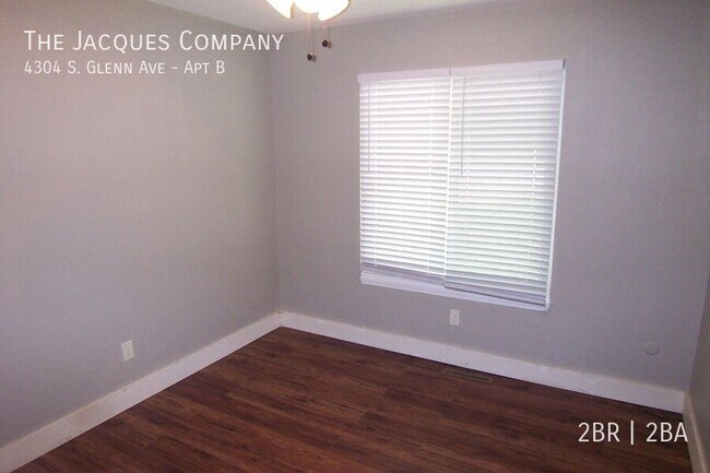 Building Photo - 4304 S Glenn Ave