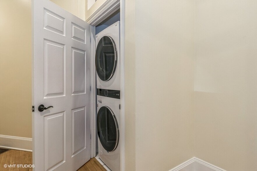 Building Photo - 1440 N Cleveland Ave