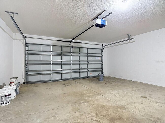 Building Photo - 225 Bella Verano Way