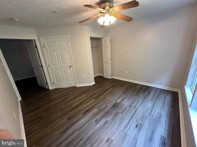 Building Photo - 25905 Ridge Manor Dr