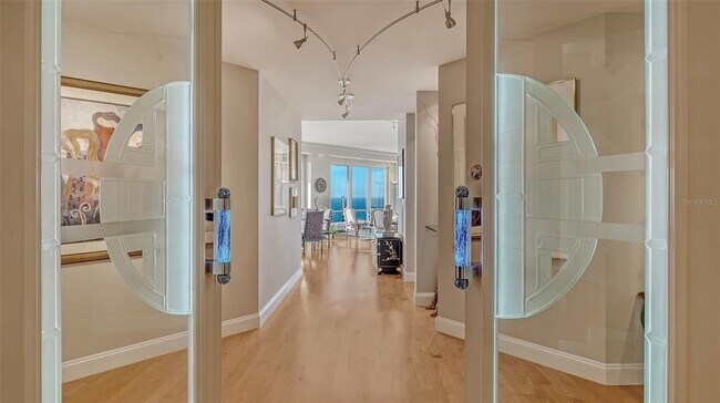 Building Photo - 35 Watergate Dr