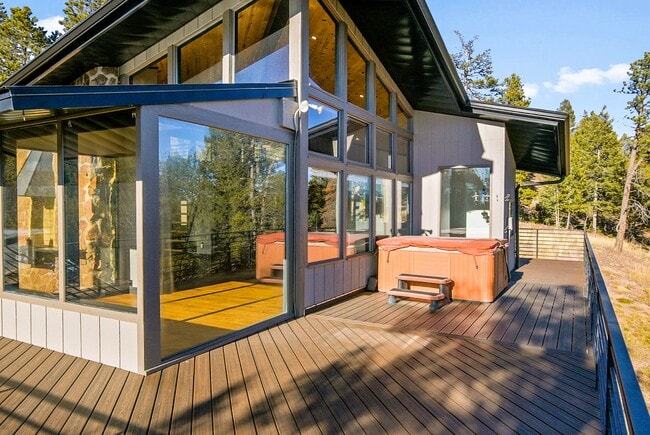 Building Photo - 11845 US Hwy 285