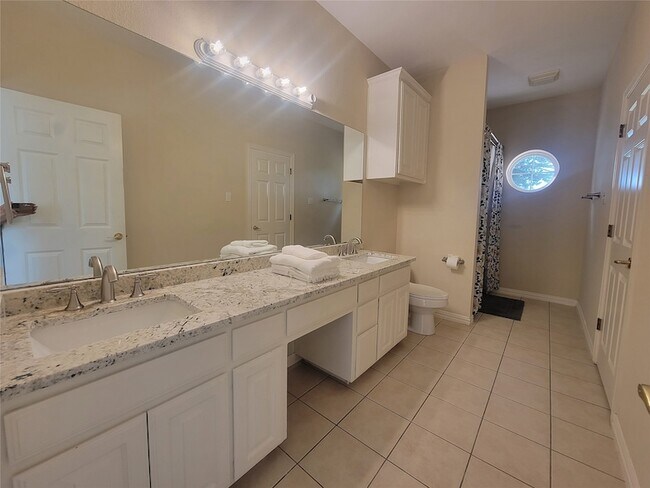 Building Photo - 2525 Colt Ln