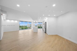 Building Photo - 19707 Turnberry Way