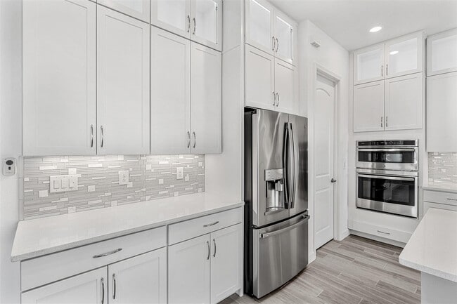 Building Photo - 2479 Millennium Cir