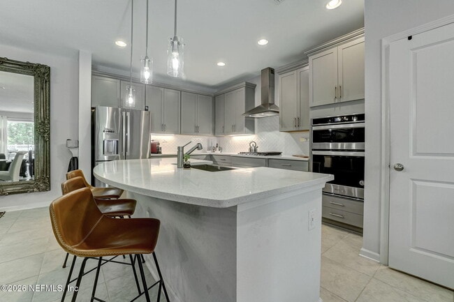 Building Photo - 124 Pine Bluff Dr